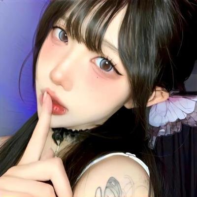 与变成了异世界美少女的大友一起冒险